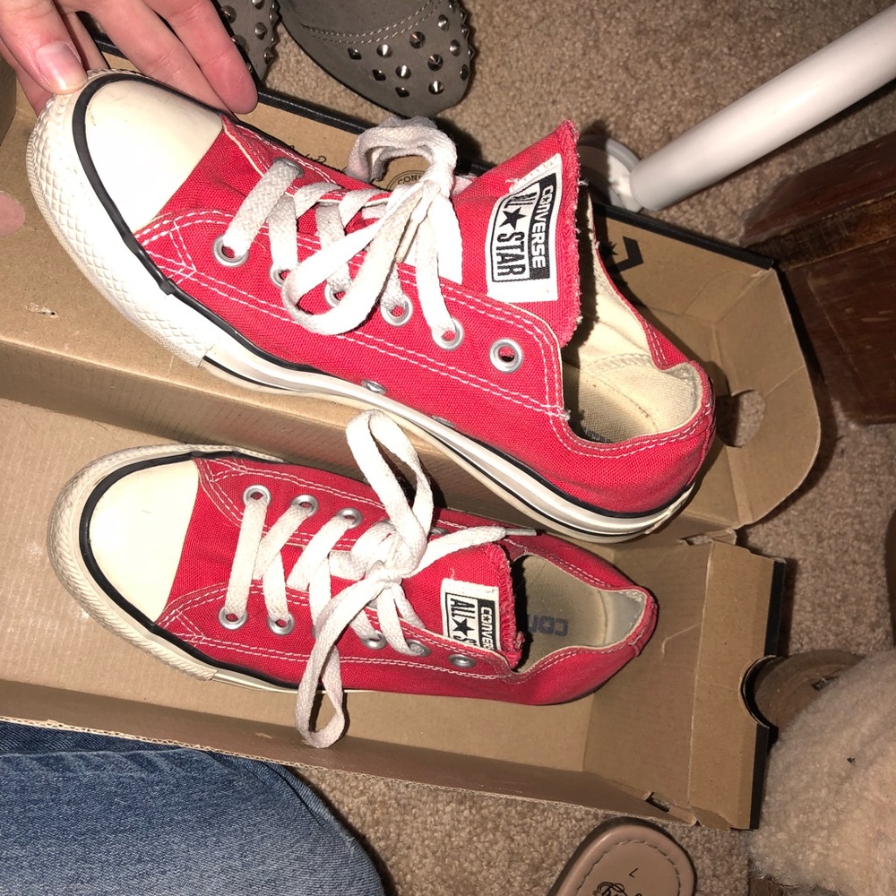 Red converse